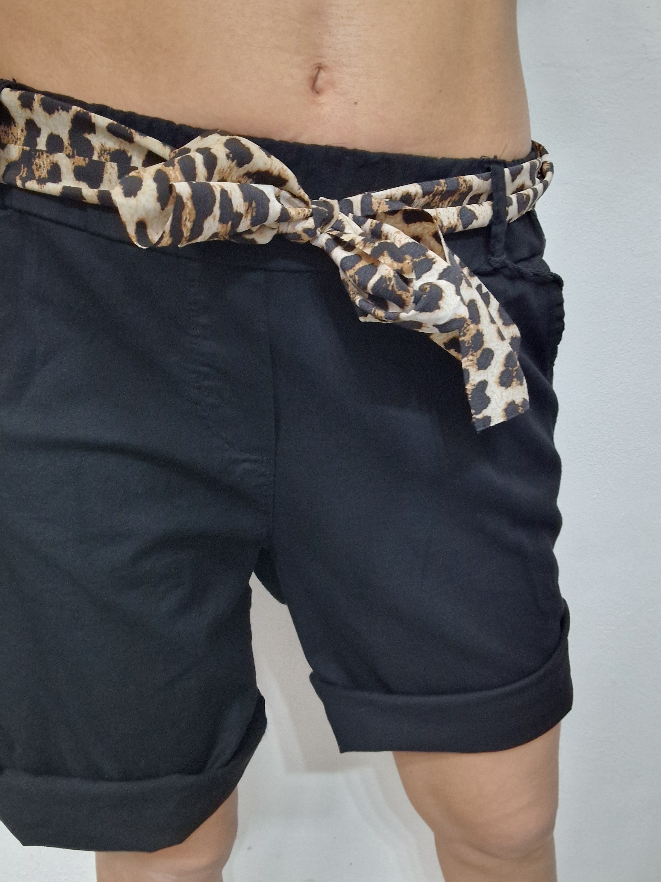 SHORTS MACULATO