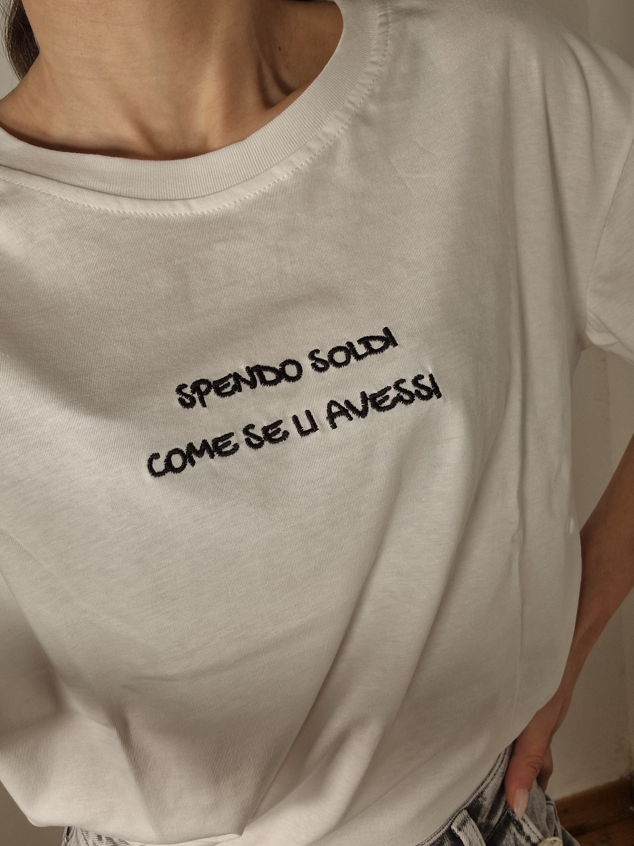 T-SHIRT " SPENDO SOLDI COME SE LI AVESSI"