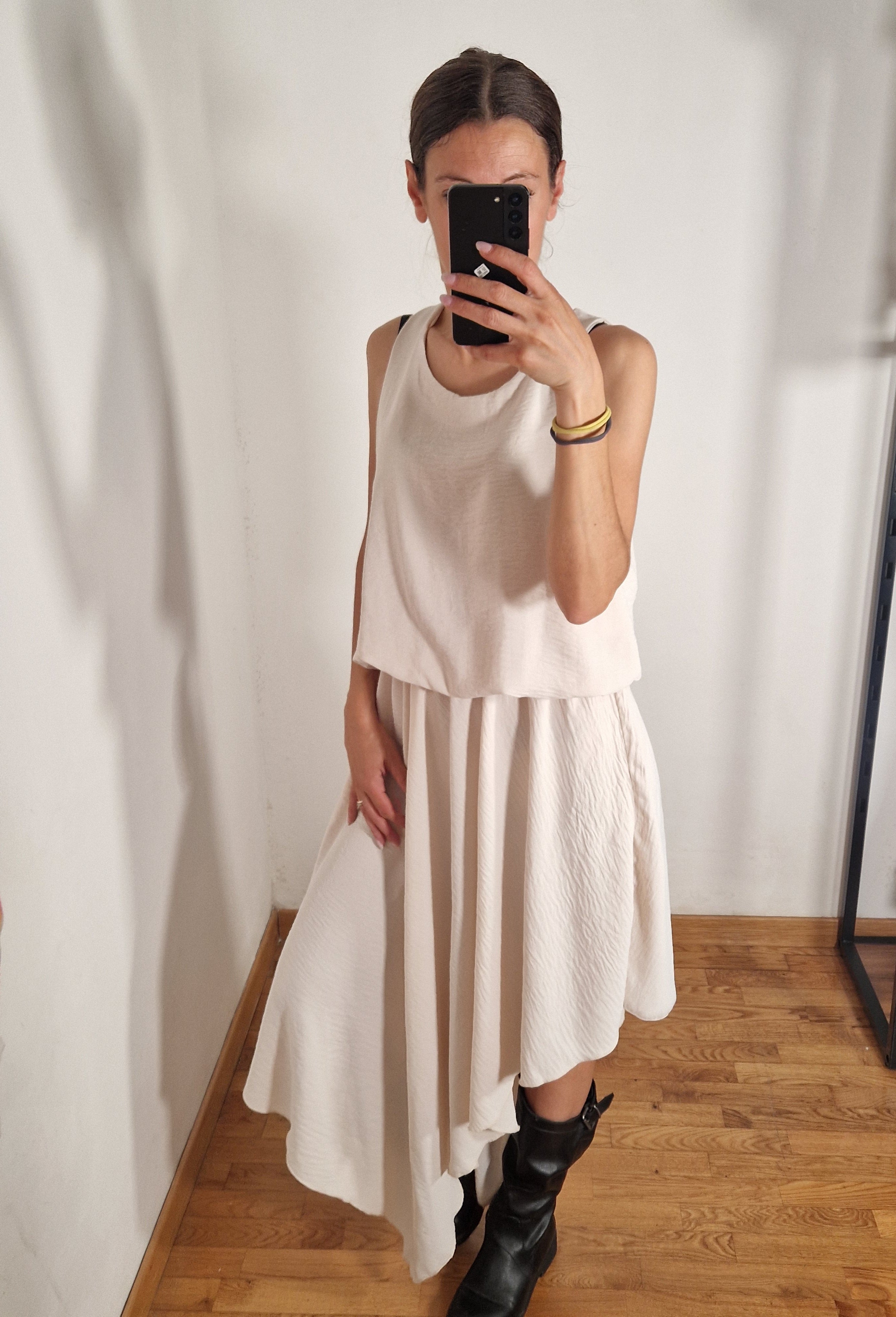 VESTITO ASIMMETRICO