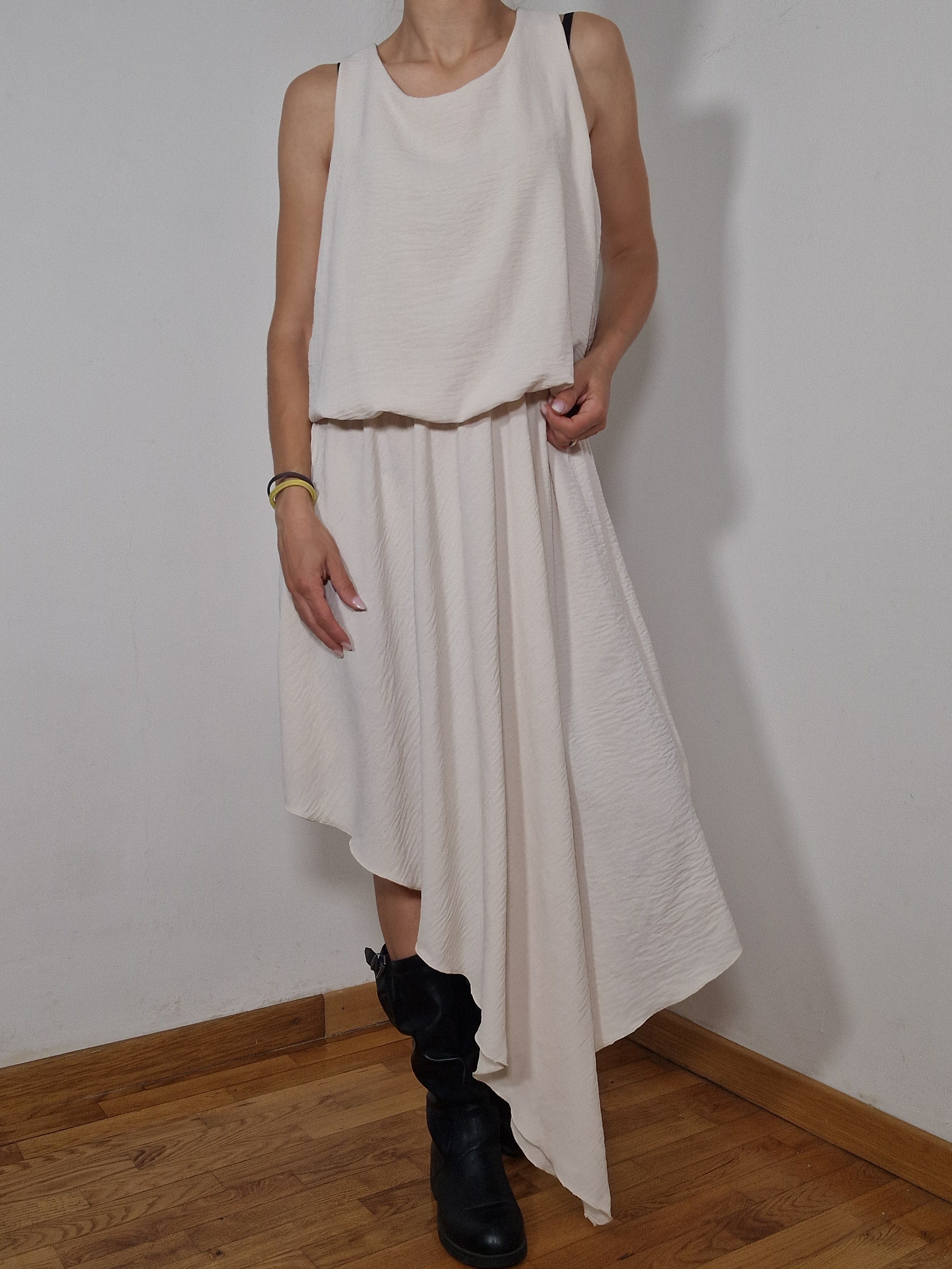 VESTITO ASIMMETRICO