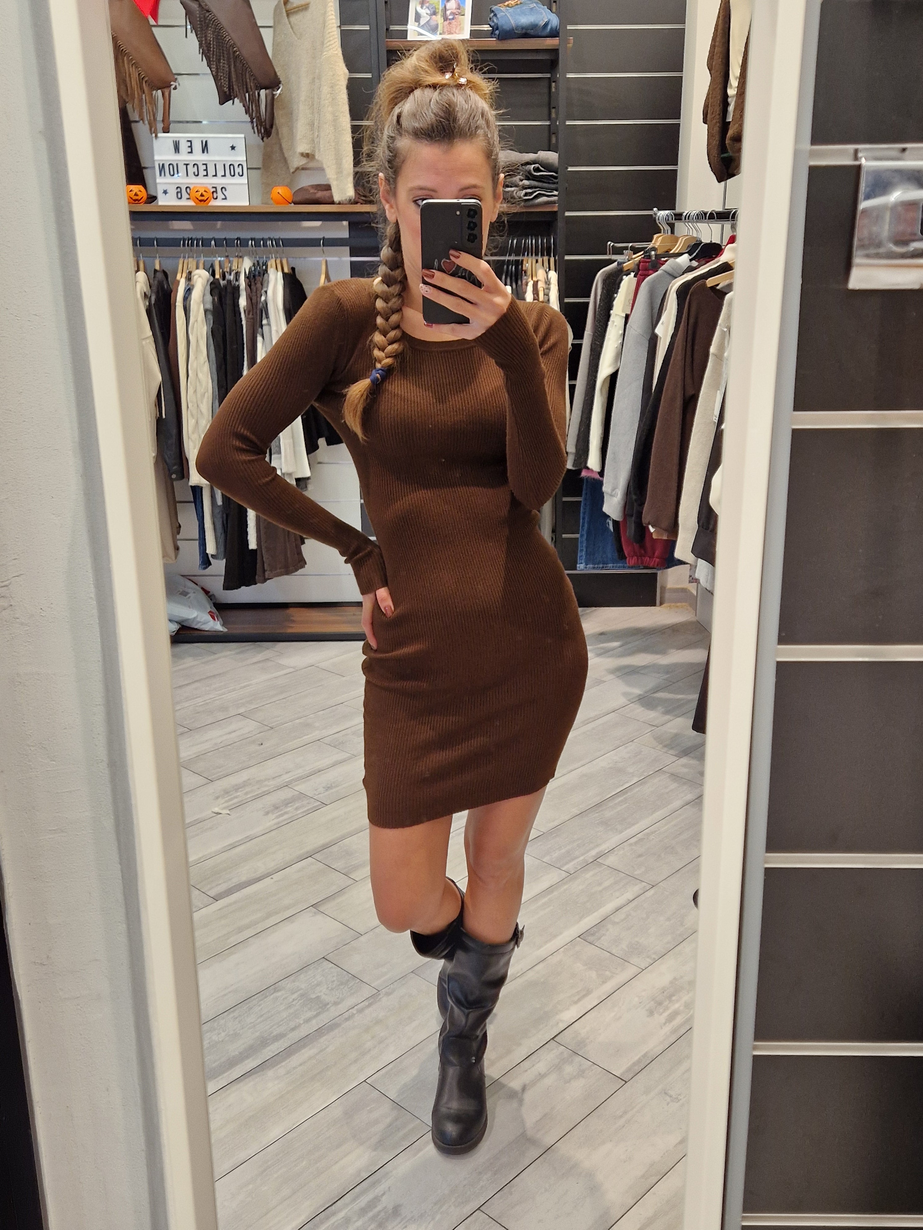 VESTITINO MONICA