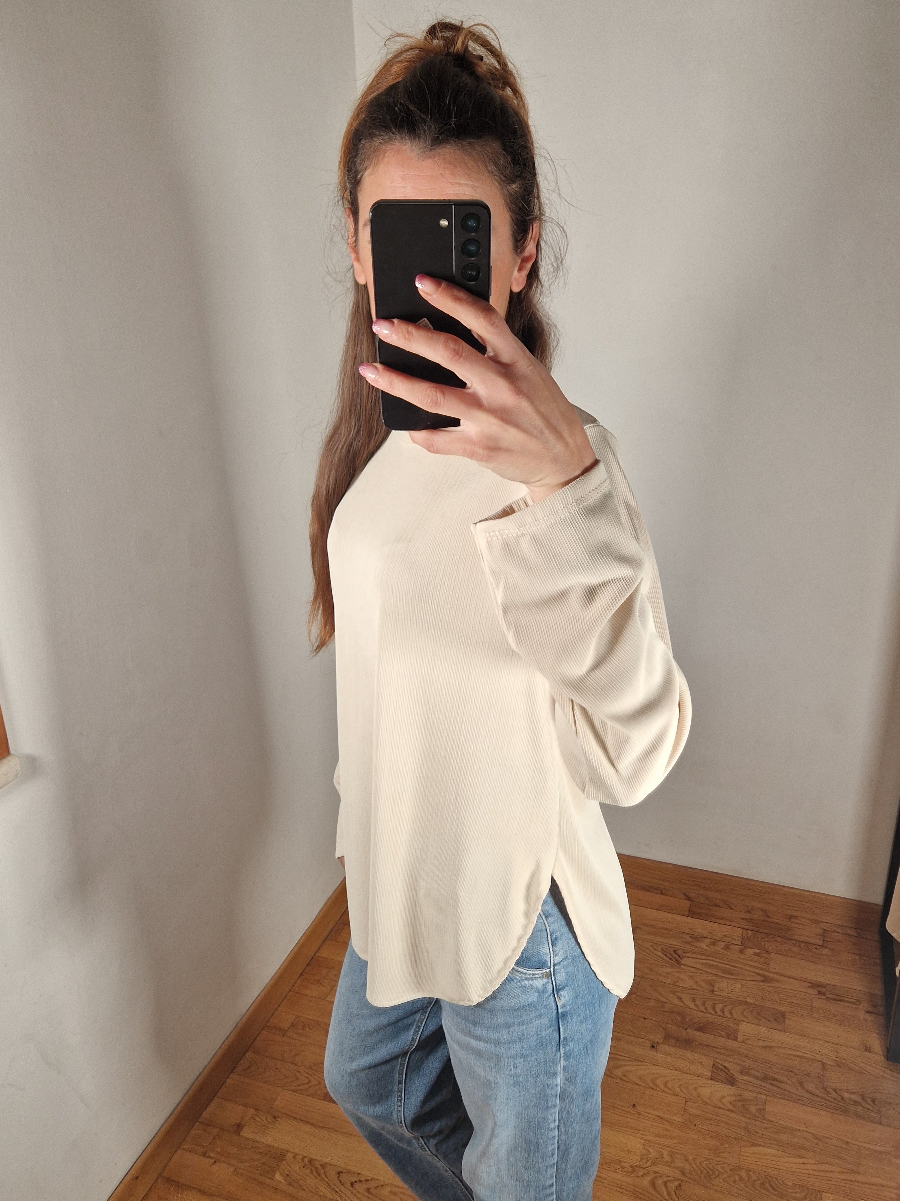 MAXI MAGLIA CON COLLANA