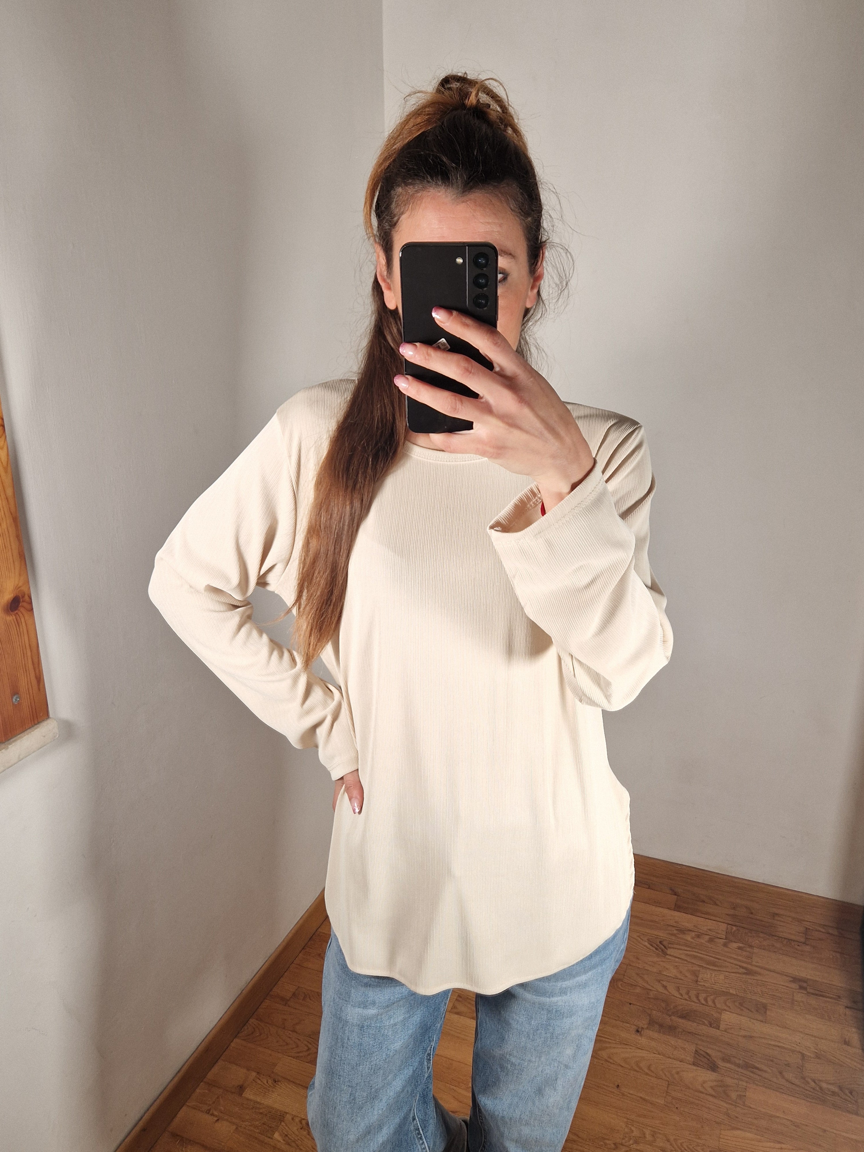 MAXI MAGLIA CON COLLANA