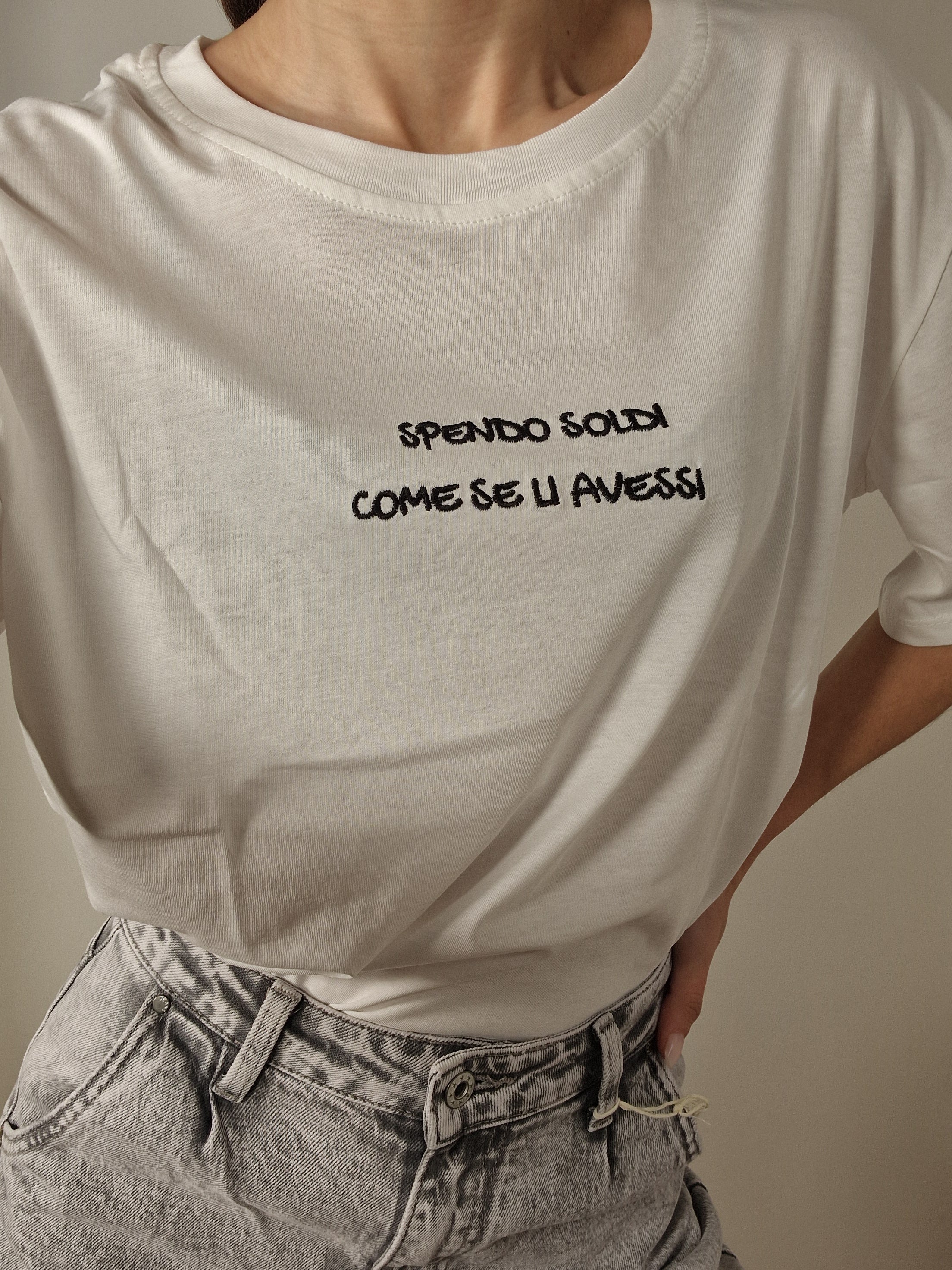 T-SHIRT " SPENDO SOLDI COME SE LI AVESSI"
