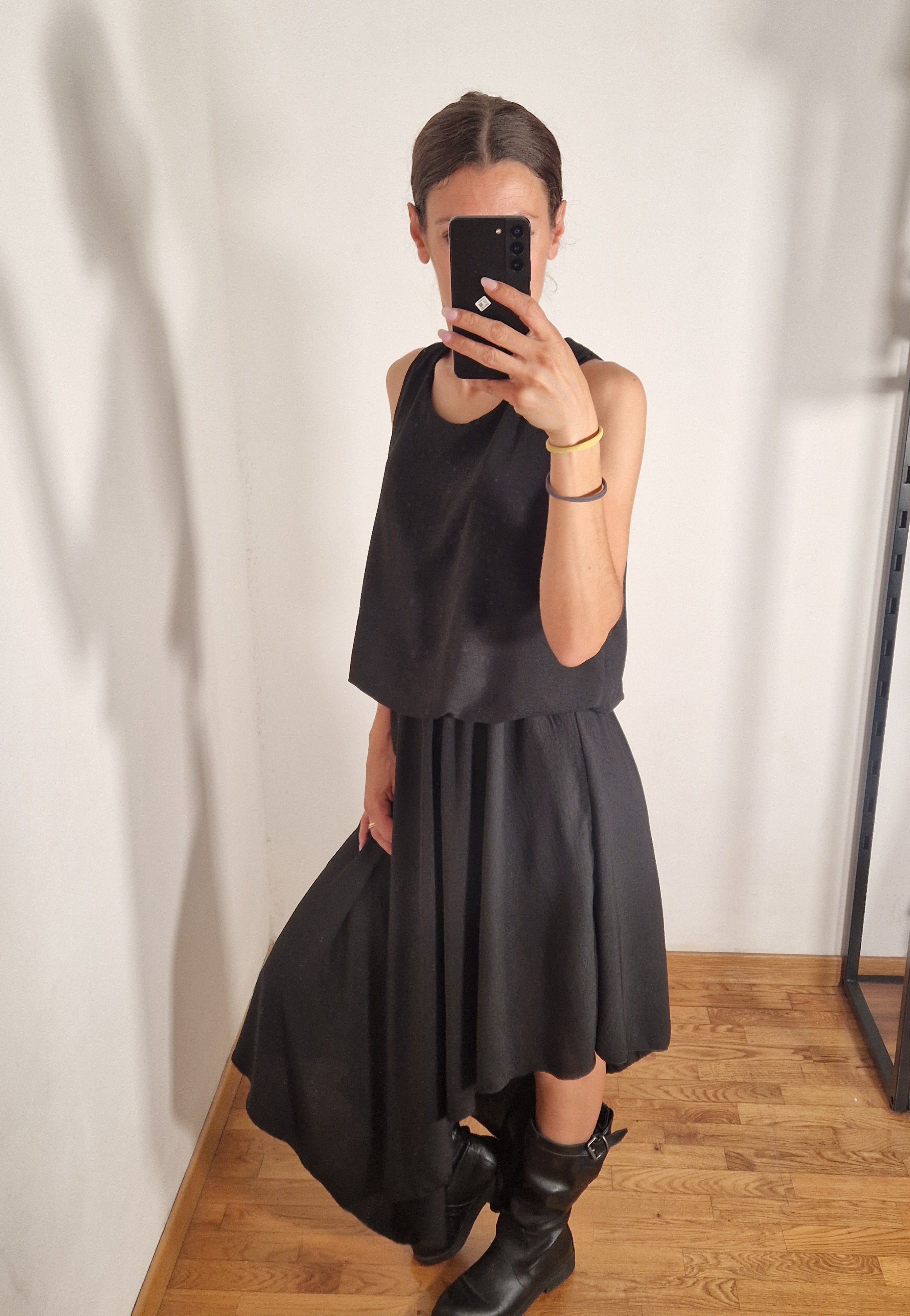 VESTITO ASIMMETRICO
