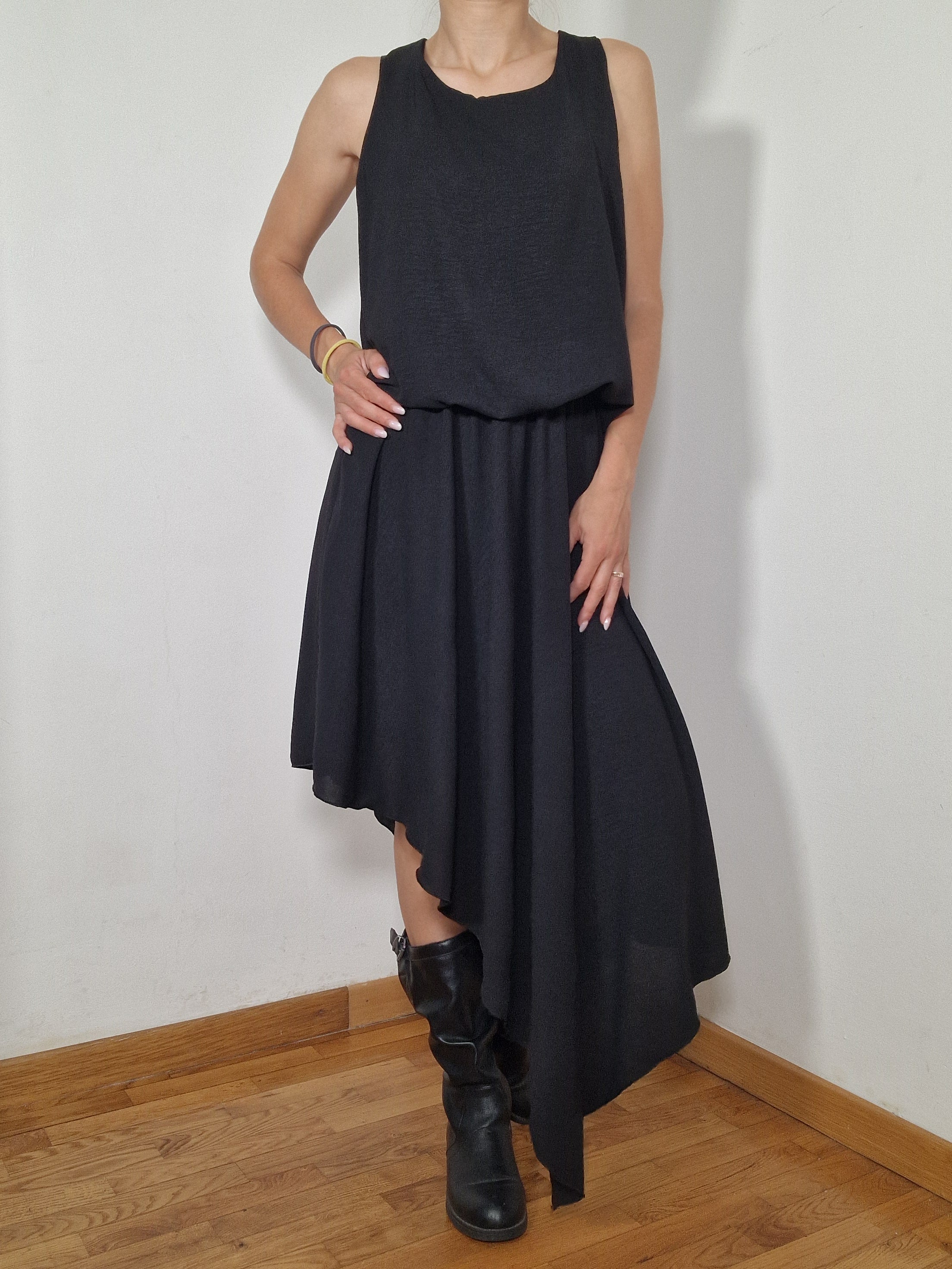 VESTITO ASIMMETRICO